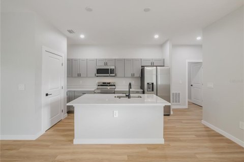 Villa ou maison à vendre à Ocala, Floride: 4 chambres, 152.64 m2 № 1902380 - photo 3
