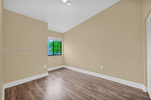 Touwnhouse à louer à Davie, Floride: 3 chambres, 132.39 m2 № 2059249 - photo 8