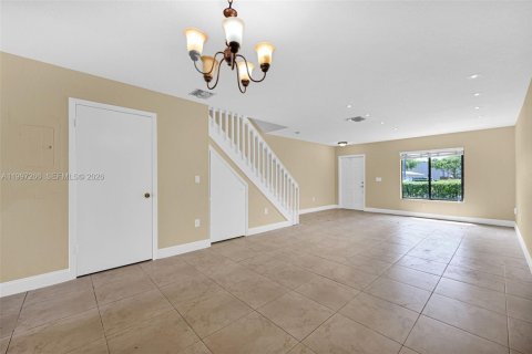 Touwnhouse à louer à Davie, Floride: 3 chambres, 132.39 m2 № 2059249 - photo 22