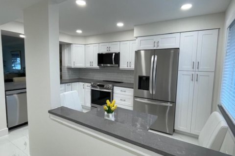 Copropriété à vendre à Delray Beach, Floride: 2 chambres, 129.32 m2 № 2087998 - photo 2