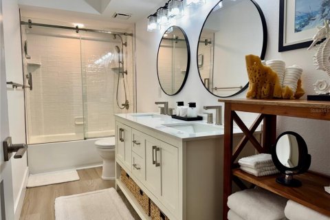 Condo in Clearwater, Florida, 1 bedroom  № 1919101 - photo 13