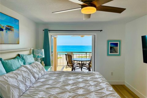 Condo in Clearwater, Florida, 1 bedroom  № 1919101 - photo 12