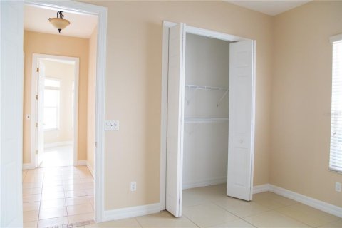 Casa en alquiler en Tampa, Florida, 4 dormitorios, 312.89 m2 № 1797161 - foto 21