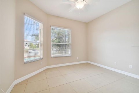 Casa en alquiler en Tampa, Florida, 4 dormitorios, 312.89 m2 № 1797161 - foto 22