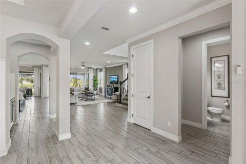 Villa ou maison à vendre à Orlando, Floride: 5 chambres, 463.77 m2 № 2430990 - photo 9
