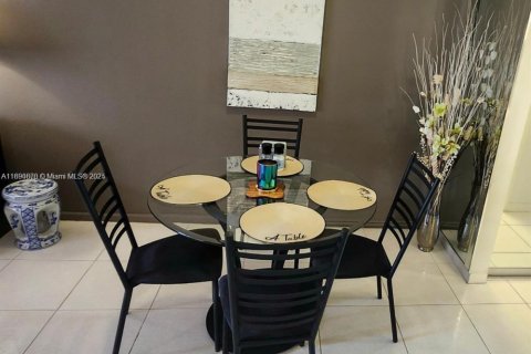 Купить кондоминиум в Дирфилд-Бич, Флорида 1 спальня, 65.77м2, № 2039501 - фото 6