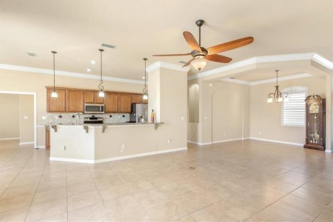 Casa en venta en Palm Coast, Florida, 3 dormitorios, 182.83 m2 № 1508049 - foto 11