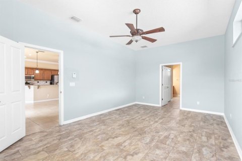 Casa en venta en Palm Coast, Florida, 3 dormitorios, 182.83 m2 № 1508049 - foto 17