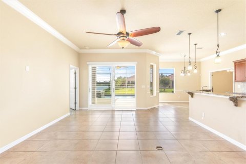 Casa en venta en Palm Coast, Florida, 3 dormitorios, 182.83 m2 № 1508049 - foto 5