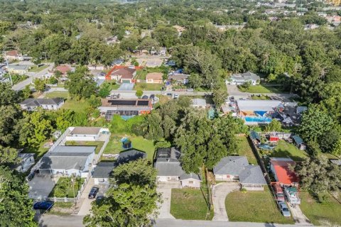 Casa en venta en Tampa, Florida, 4 dormitorios, 159.7 m2 № 1829271 - foto 5