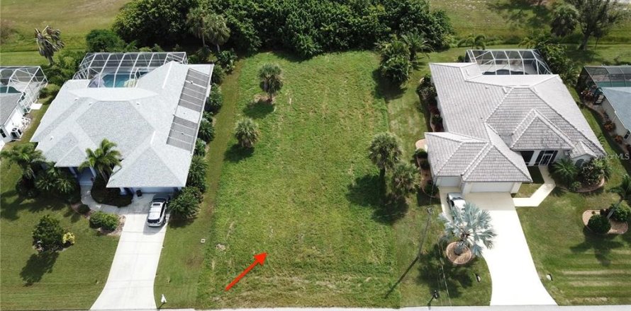 Land in Rotonda, Florida № 2228570
