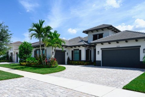 Villa ou maison à Palm Beach Gardens, Floride 3 chambres, 363.71 m2 № 2327486