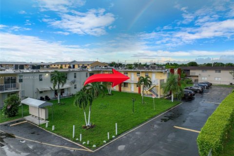 Купить кондоминиум в Хайалиа, Флорида 1 спальня, 47.94м2, № 1924305 - фото 25