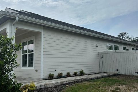 Villa ou maison à louer à Newberry, Floride: 3 chambres, 180.32 m2 № 2115463 - photo 2