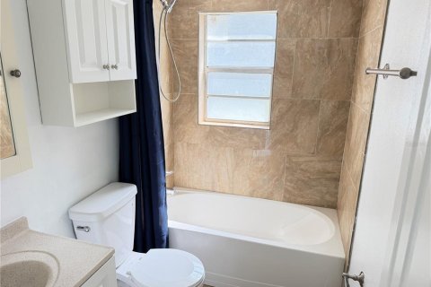 Condo in Ocala, Florida, 2 bedrooms  № 2208215 - photo 6