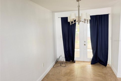 Condo in Ocala, Florida, 2 bedrooms  № 2208215 - photo 2