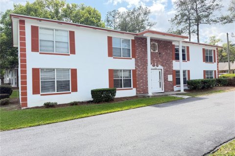 Condo in Ocala, Florida, 2 bedrooms № 2208215