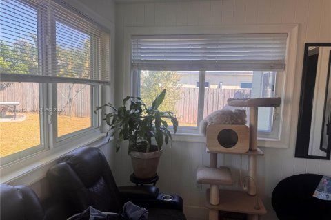 Casa en venta en Dania Beach, Florida, 3 dormitorios, 107.4 m2 № 2029775 - foto 16