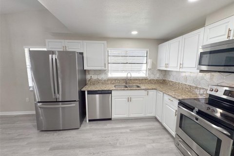 Villa ou maison à vendre à Port Richey, Floride: 3 chambres, 185.71 m2 № 1723525 - photo 24