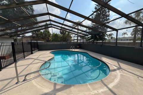 Villa ou maison à vendre à Port Richey, Floride: 3 chambres, 185.71 m2 № 1723525 - photo 4
