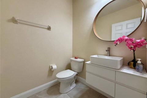 Villa ou maison à vendre à Kissimmee, Floride: 4 chambres, 216.28 m2 № 2420301 - photo 12