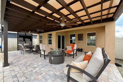 Villa ou maison à vendre à Kissimmee, Floride: 4 chambres, 216.28 m2 № 2420301 - photo 24