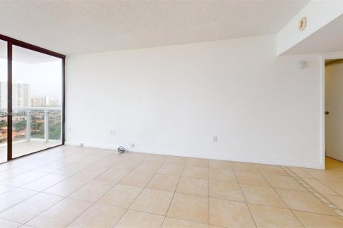 Copropriété à vendre à Aventura, Floride: 2 chambres, 100.24 m2 № 1966434 - photo 6