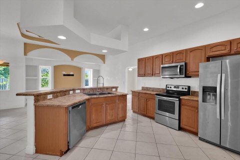 Villa ou maison à vendre à Port St. Lucie, Floride: 3 chambres, 175.49 m2 № 2089485 - photo 13