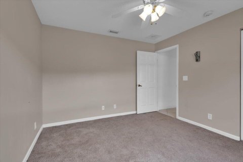 Villa ou maison à vendre à Port St. Lucie, Floride: 3 chambres, 175.49 m2 № 2089485 - photo 23
