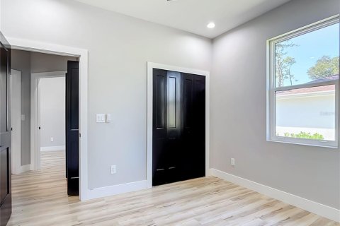 Villa ou maison à vendre à Port Charlotte, Floride: 4 chambres, 176.24 m2 № 2432581 - photo 29