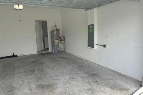 Casa en venta en Eagle Lake, Florida, 4 dormitorios, 199.74 m2 № 1909588 - foto 16
