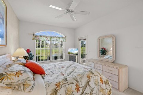 Condo in Venice, Florida, 2 bedrooms № 2428909 - photo 15