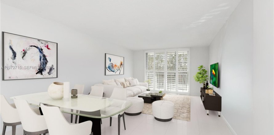 Condo in Key Biscayne, Florida, 1 bedroom № 2034021