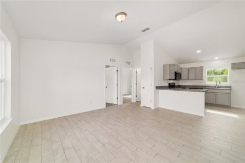 House in Ocala, Florida 3 bedrooms, 93.18 sq.m. № 1780335 - photo 6
