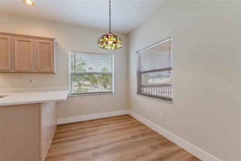 House in Indian Rocks Beach, Florida 3 bedrooms, 303.05 sq.m. № 2097436 - photo 12