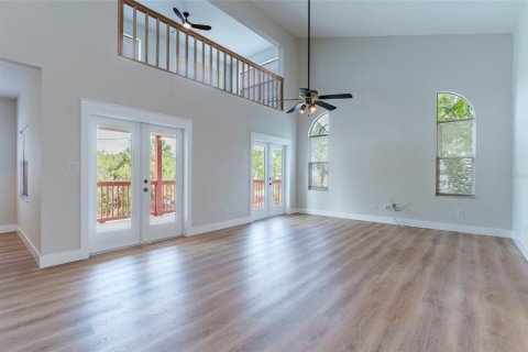 House in Indian Rocks Beach, Florida 3 bedrooms, 303.05 sq.m. № 2097436 - photo 7