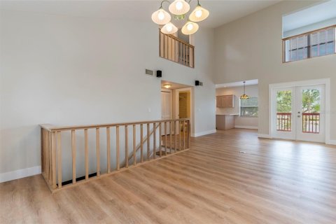 House in Indian Rocks Beach, Florida 3 bedrooms, 303.05 sq.m. № 2097436 - photo 11