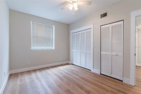 House in Indian Rocks Beach, Florida 3 bedrooms, 303.05 sq.m. № 2097436 - photo 23