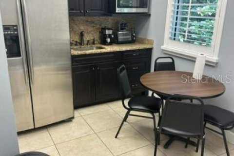 Commercial property in Bradenton, Florida № 2212456 - photo 6