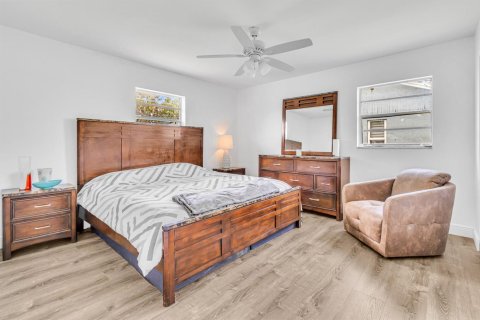 Villa ou maison à vendre à Delray Beach, Floride: 3 chambres, 121.42 m2 № 2254376 - photo 10