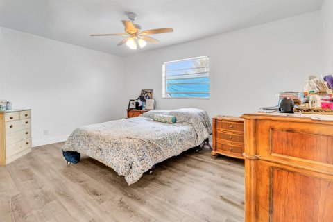 Villa ou maison à vendre à Delray Beach, Floride: 3 chambres, 121.42 m2 № 2254376 - photo 13