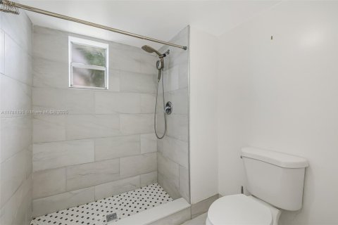 Condo in Lake Worth, Florida, 3 bedrooms  № 1709077 - photo 20