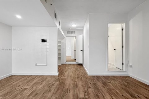 Immobilier commercial à louer à Palmetto Bay, Floride: 1 chambre, 47.01 m2 № 1968568 - photo 16