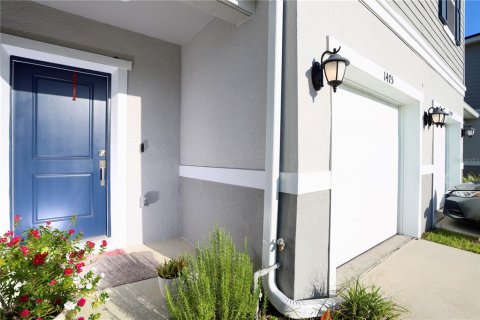 Townhouse in Davenport, Florida 3 bedrooms, 133.31 sq.m. № 1840163 - photo 5