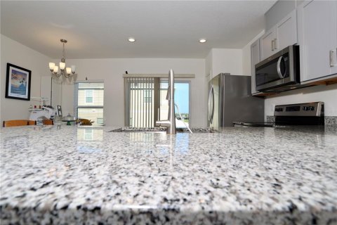 Townhouse in Davenport, Florida 3 bedrooms, 133.31 sq.m. № 1840163 - photo 16