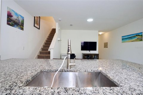 Townhouse in Davenport, Florida 3 bedrooms, 133.31 sq.m. № 1840163 - photo 19
