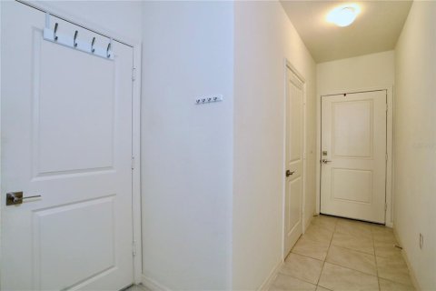 Townhouse in Davenport, Florida 3 bedrooms, 133.31 sq.m. № 1840163 - photo 8