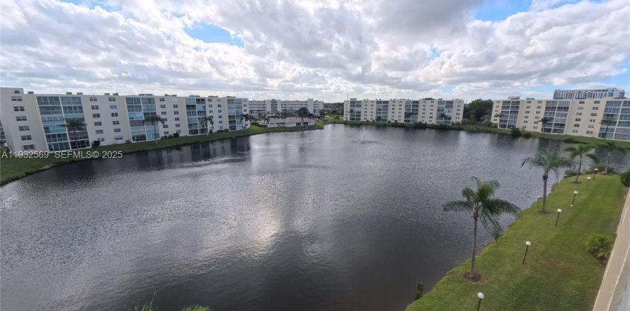 Condo à Dania Beach, Floride, 2 chambres № 2034822