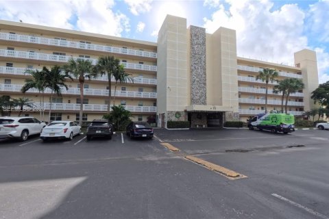 Copropriété à vendre à Dania Beach, Floride: 2 chambres, 110.55 m2 № 2034822 - photo 5