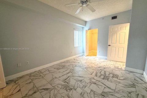 Condominio en venta en Fort Lauderdale, Florida, 1 dormitorio, 73.76 m2 № 1708069 - foto 7